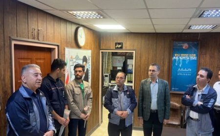 دیدار مدیر مجتمع مهندس اسدی با پرسنل پشتیبانی به مناسبت روز منابع انسانی (4)