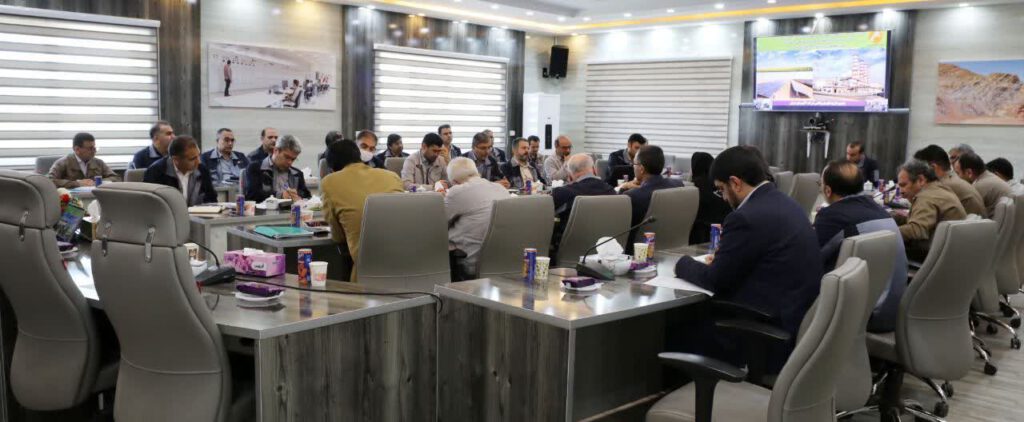 شورای معاونین و مدیران شرکت آلومینای ایران (1)