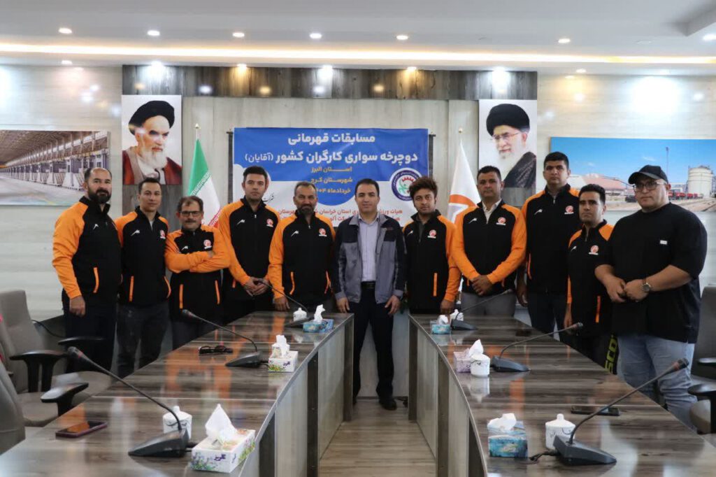 دیدار تیم دوچرخه سواری آلومینا با دکتر بادکوبه مدیر عامل شرکت