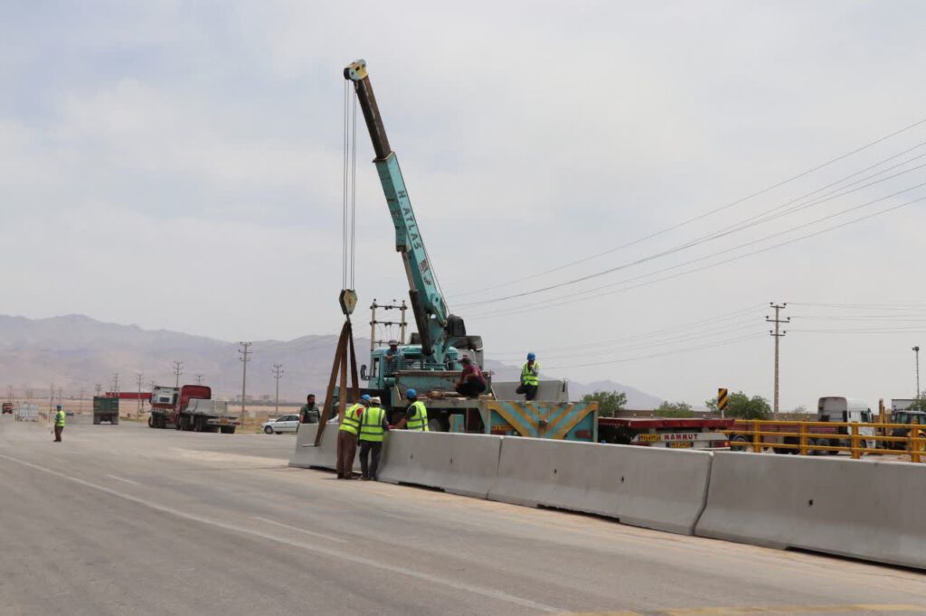 در راستای مسئولیت‌های اجتماعی انجام گرفت؛ آغاز عملیات اجرایی نصب نیوجرسی در محور شرکت آلومینای ایران به شهر جاجرم