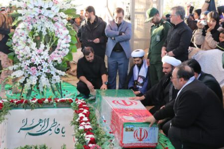 شهید گمنام شرکت آلومینای ایران