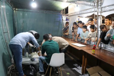 ایستگاه صلواتی عید غدیر شرکت آلومینای ایران (6)