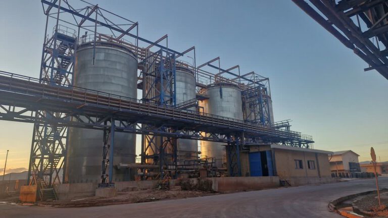 مخازن بافر شرکت آلومینای ایران (3)